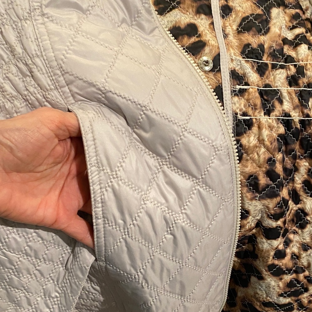 Women's Quilted “laundry buy Shelli Segal” Jacket - Silver - Picture 10 of 10